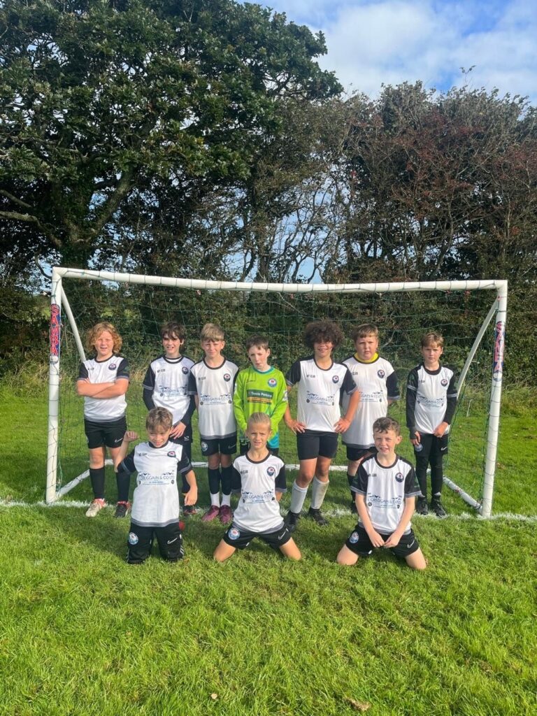 Buena empresa y fácil trato. Recientemente he pedido nuevas chaquetas para el equipo