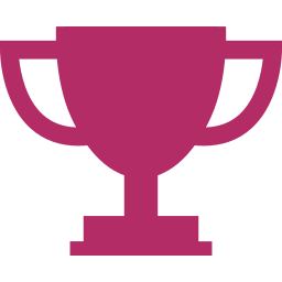 Ein einfaches, einfarbig magentafarbenes Trophäensymbol mit zwei Griffen auf einem schlichten hellgrauen Hintergrund.